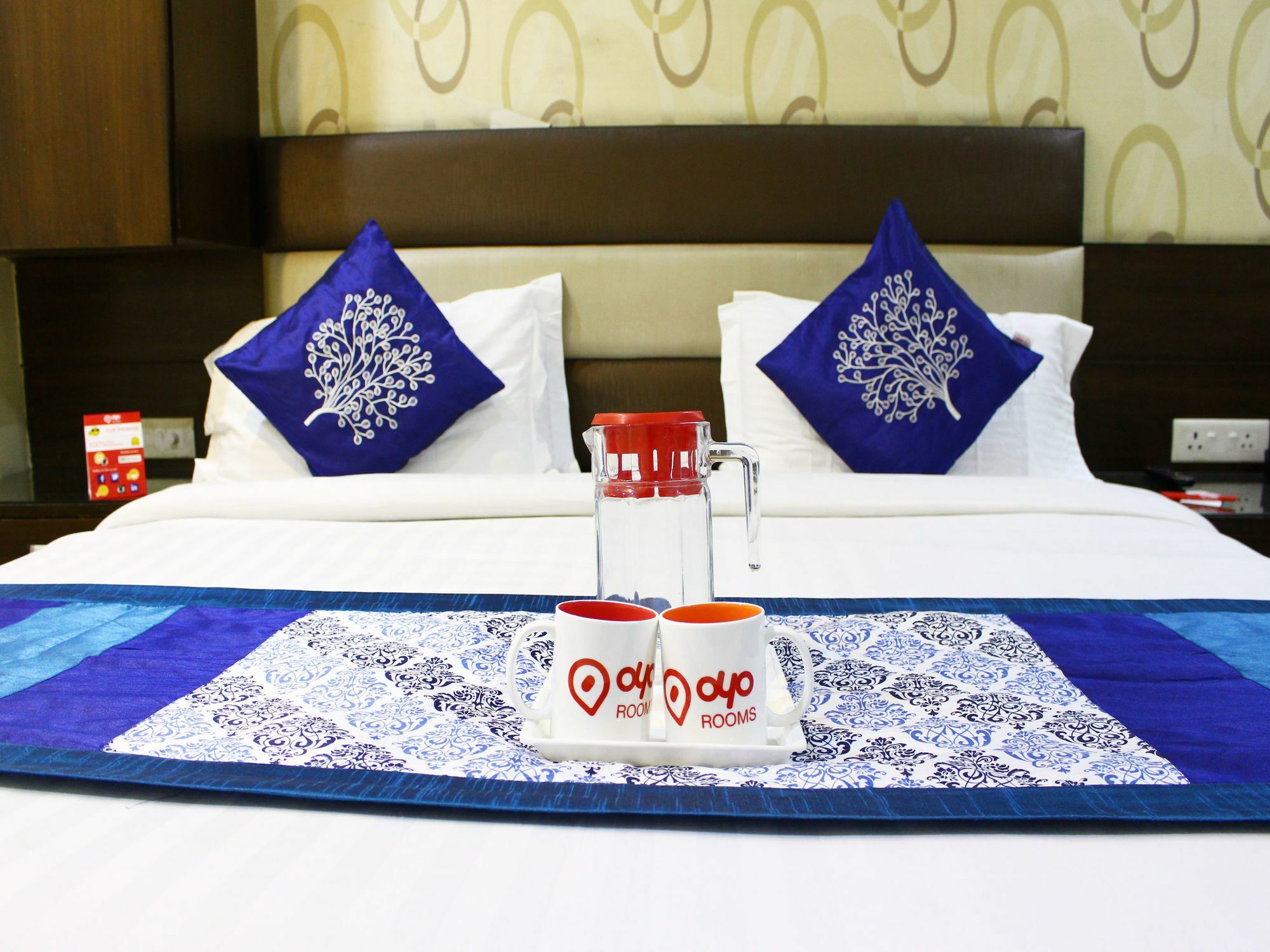 Crown Royale Hotel Dehradun Exterior photo